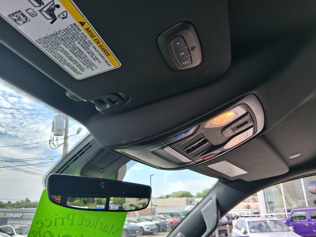 Used 2025 RAM 1500 Big Horn AWD/4WD image 36