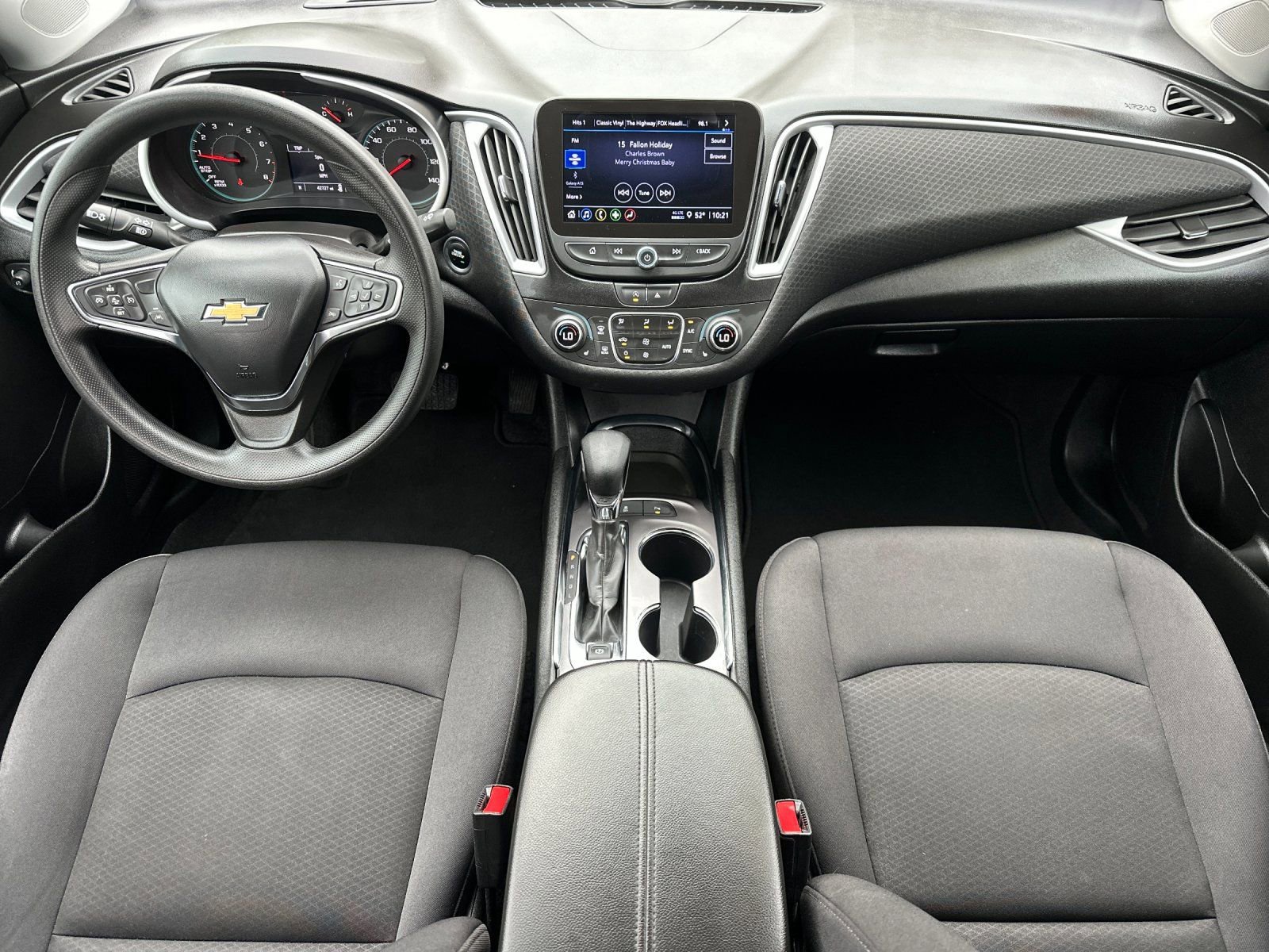 Used 2024 Chevrolet Malibu LT image 13