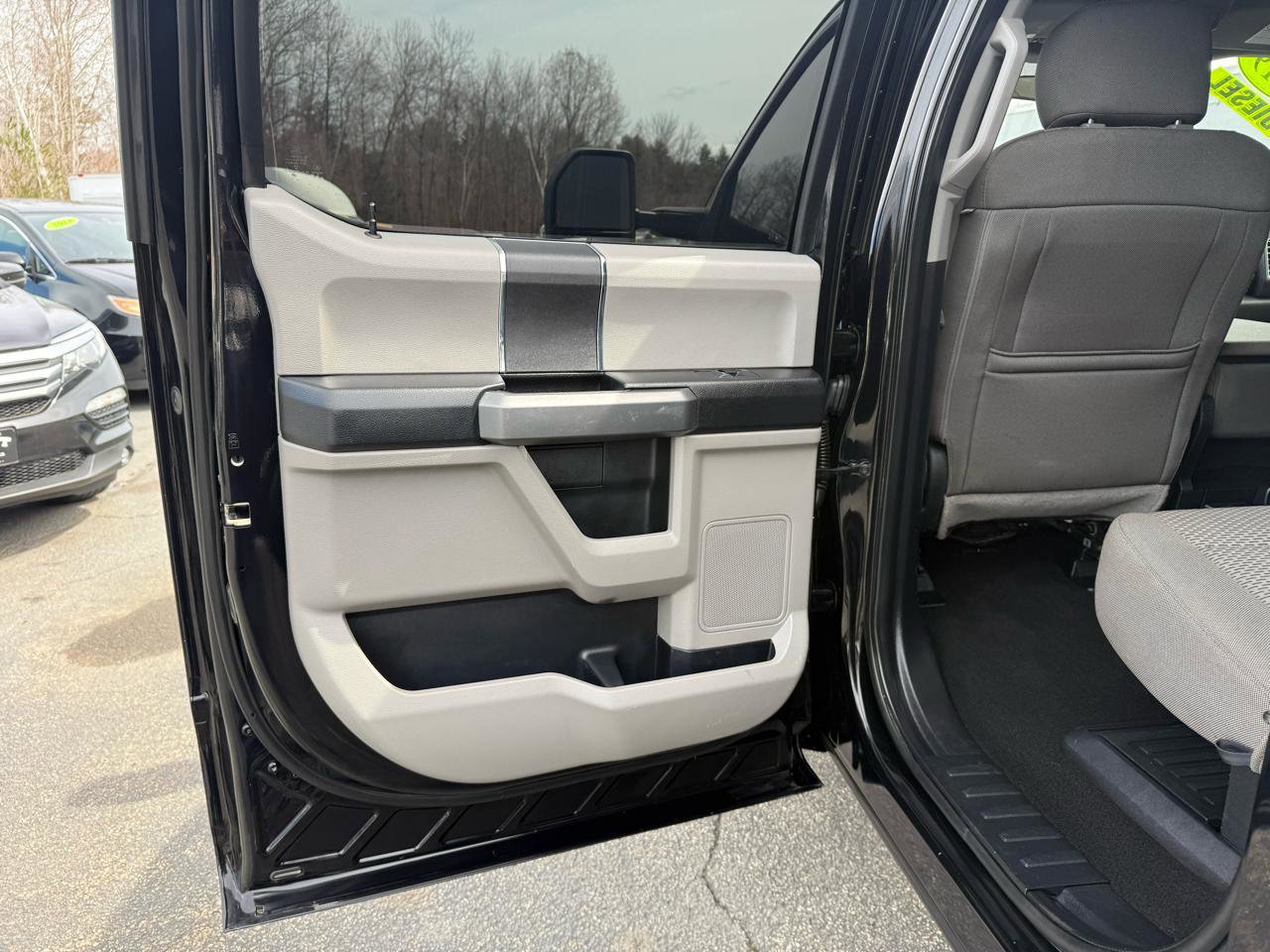 Used 2019 Ford F250 XLT w/ XLT Value Package image 29