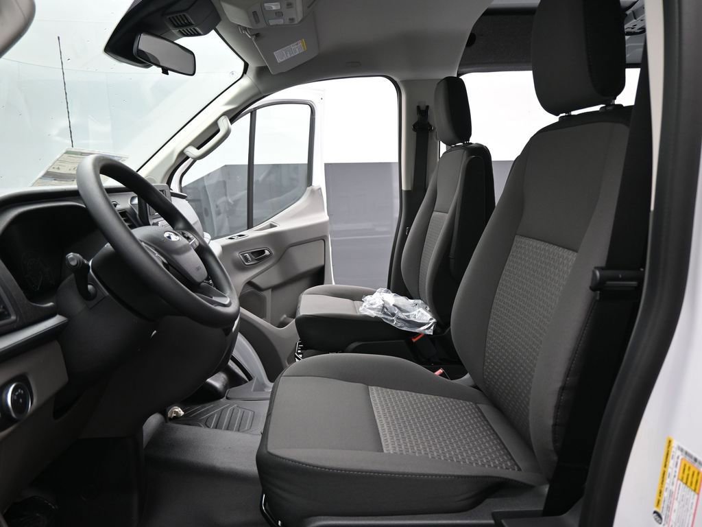 New 2024 Ford Transit 150 Low Roof RWD image 10