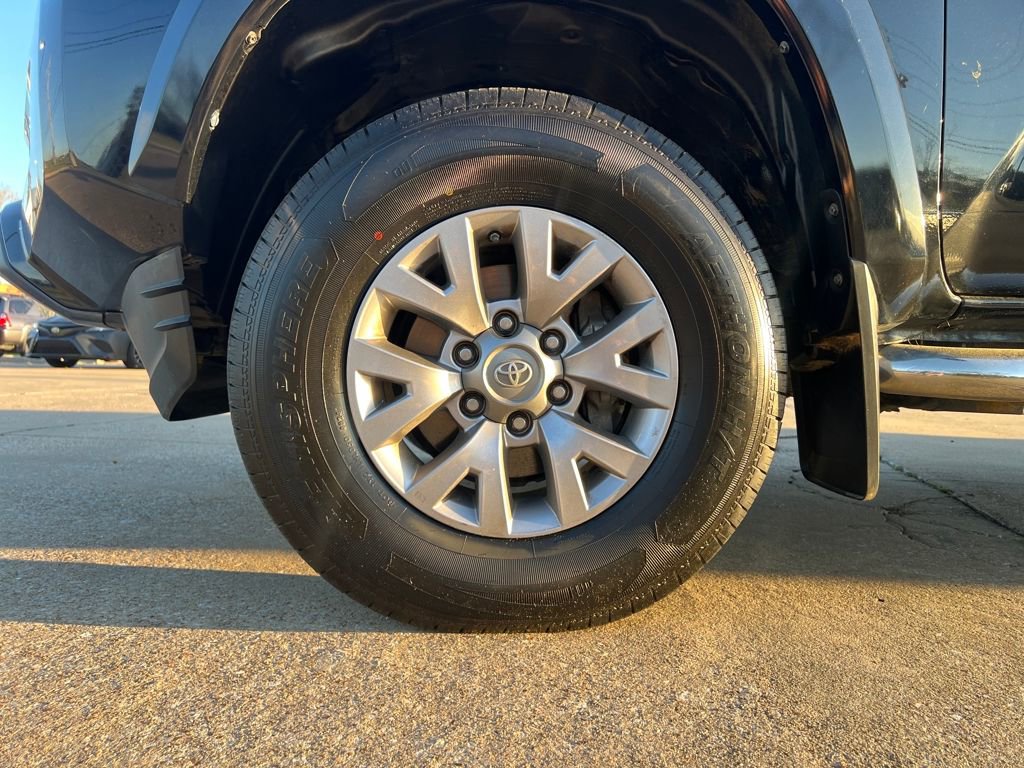 Used 2019 Toyota Tacoma SR5 image 23