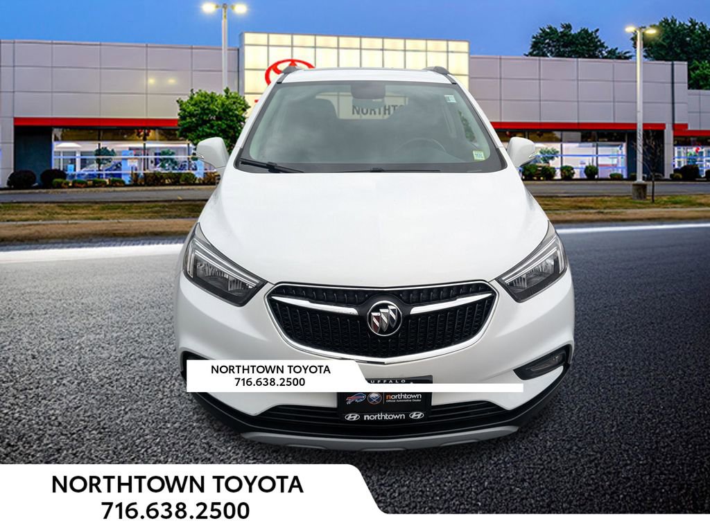 Used 2018 Buick Encore Sport Touring AWD/4WD image 5