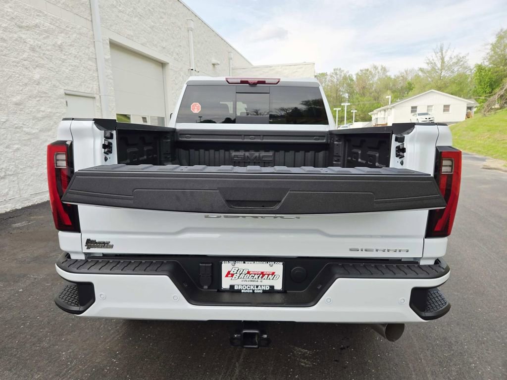New 2026 GMC Sierra 3500 Denali Ultimate image 16