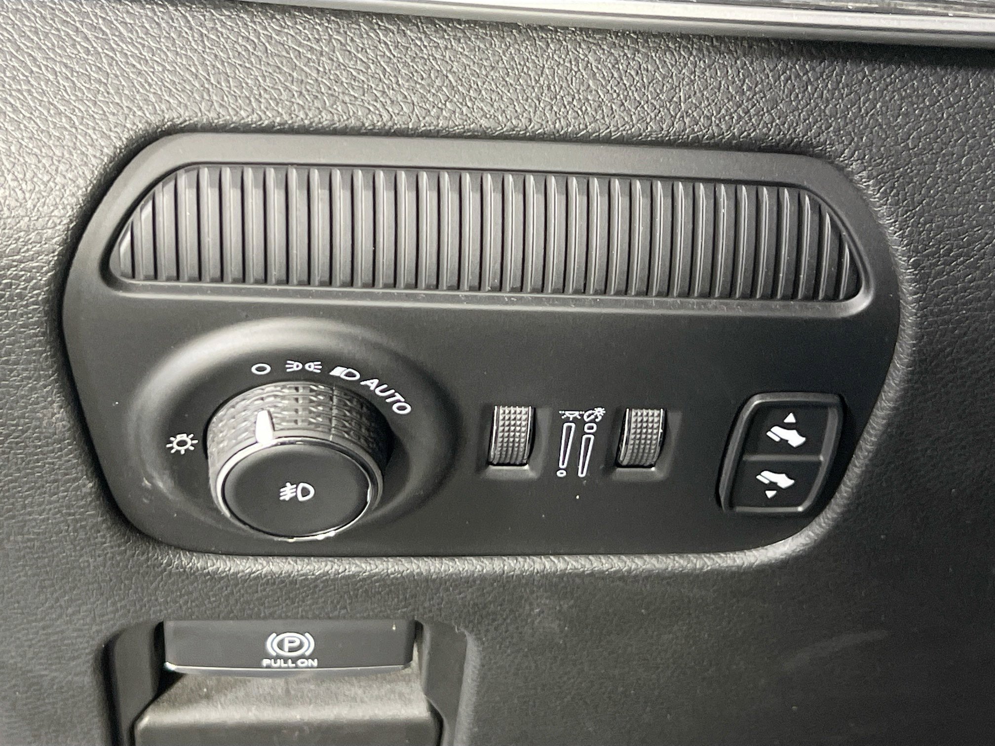 Used 2022 Jeep Wagoneer Series II image 10