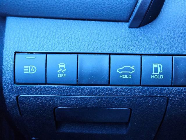 Used 2023 Toyota Camry SE image 20