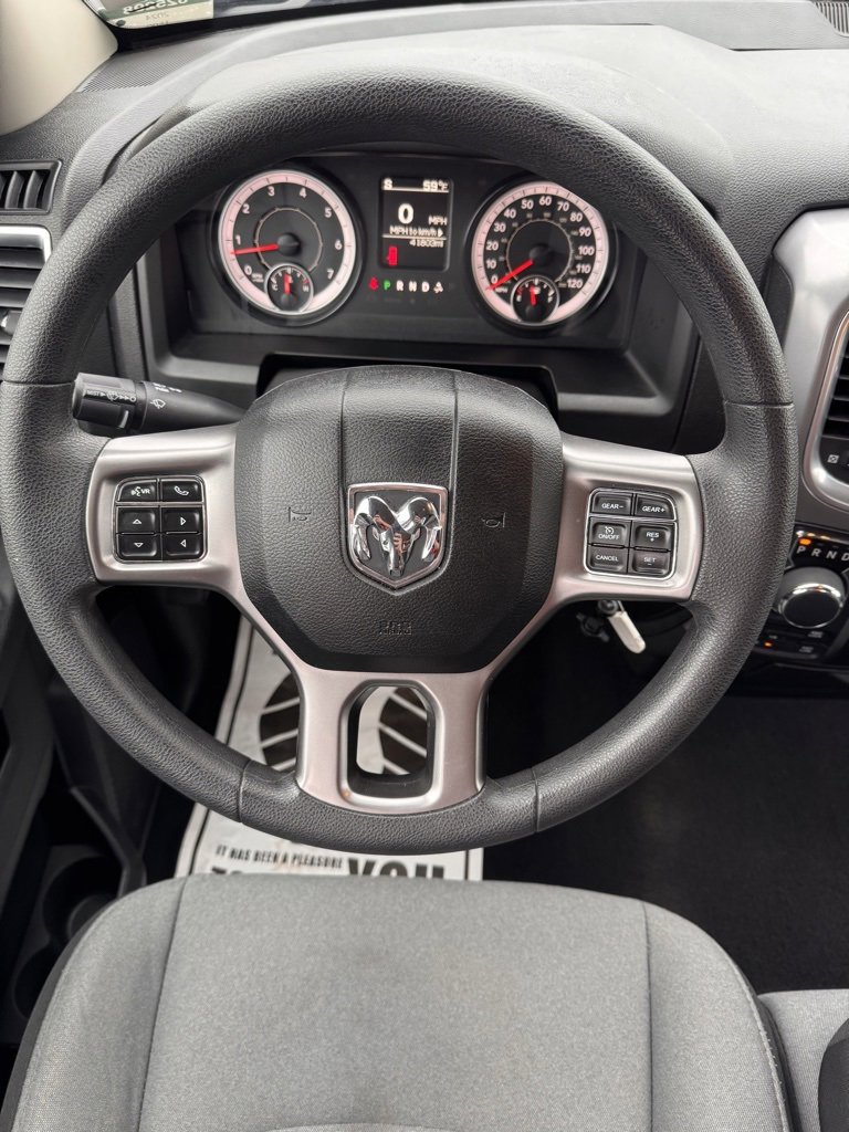 Used 2024 RAM 1500 Classic SLT image 27