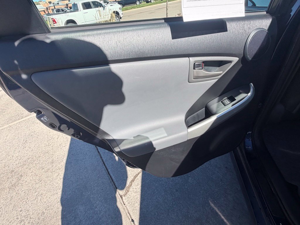Used 2012 Toyota Prius Four w/ Deluxe Solar Roof Pkg FWD image 28