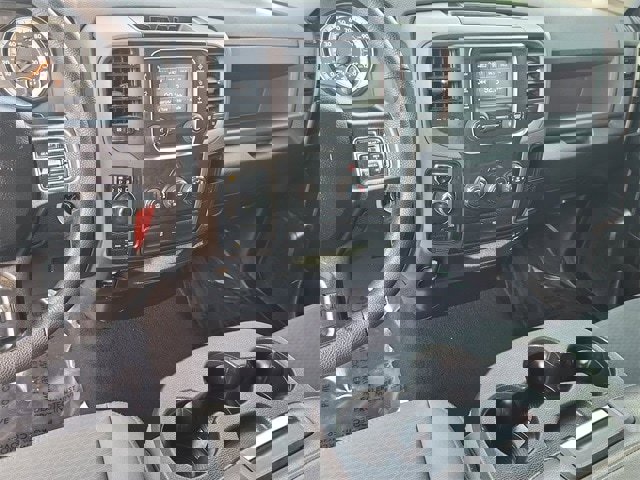Used 2018 RAM 1500 Tradesman w/ Popular Equipment Group image 16