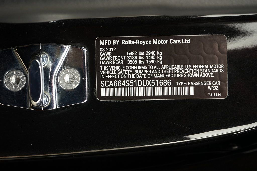 Used 2013 Rolls-Royce Ghost image 32