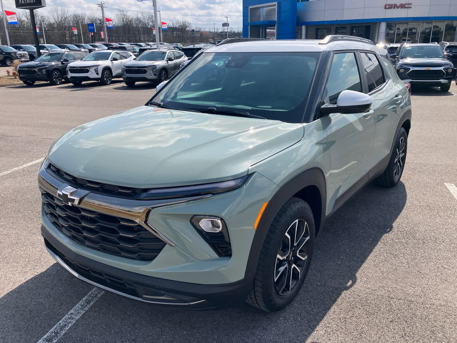 New 2026 Chevrolet TrailBlazer ACTIV w/ Convenience Package image 3