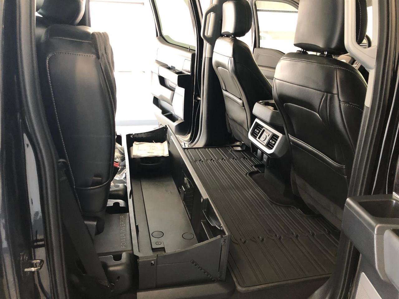 Used 2024 Ford F250 Lariat w/ Lariat Ultimate Package image 18