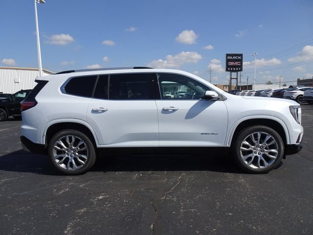 New 2026 GMC Acadia Denali w/ Super Cruise Package FWD image 6