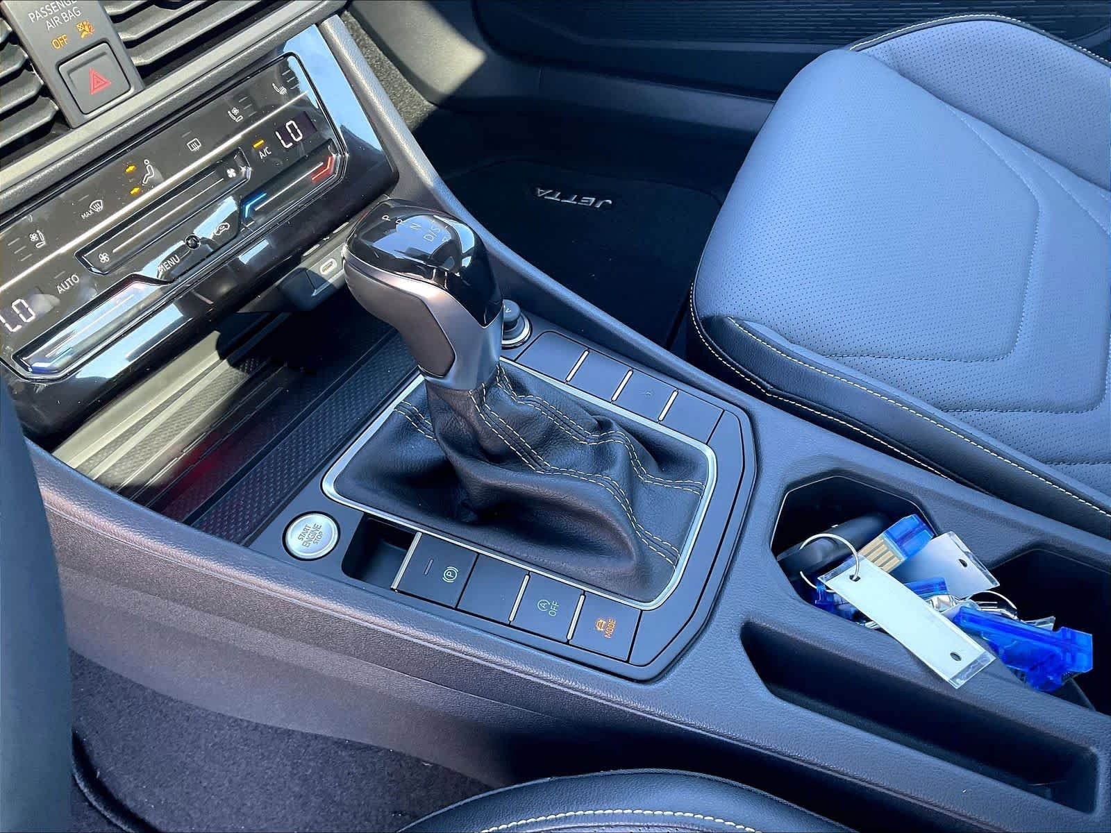 New 2026 Volkswagen Jetta SEL FWD image 14