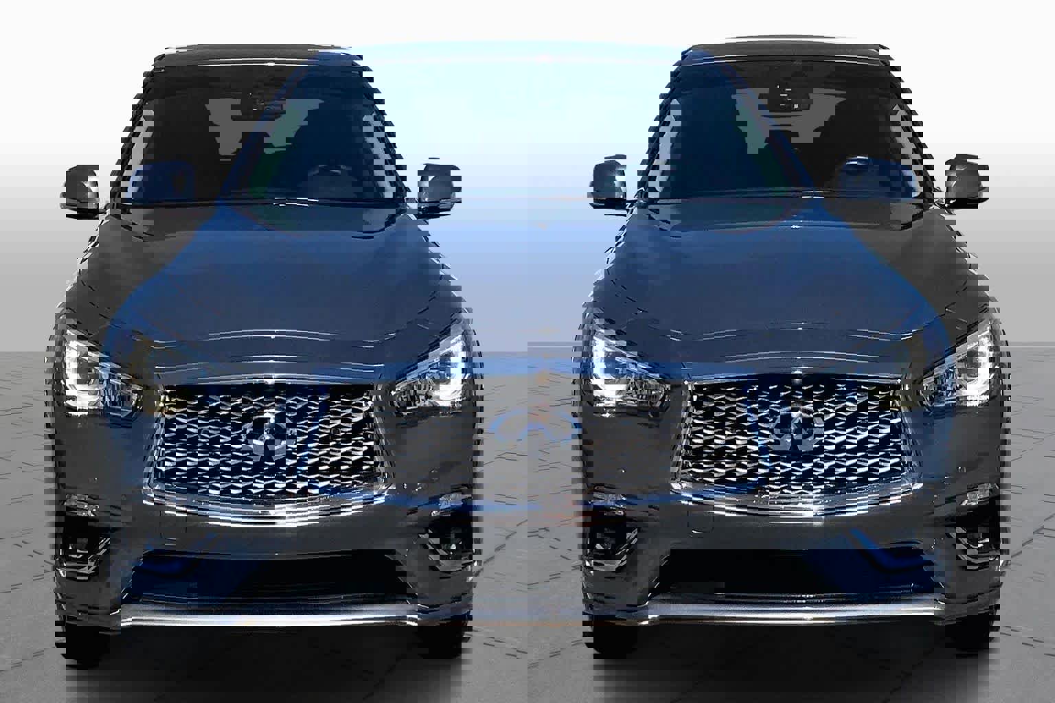 Used 2022 INFINITI Q50 Luxe w/ Cargo Package image 4