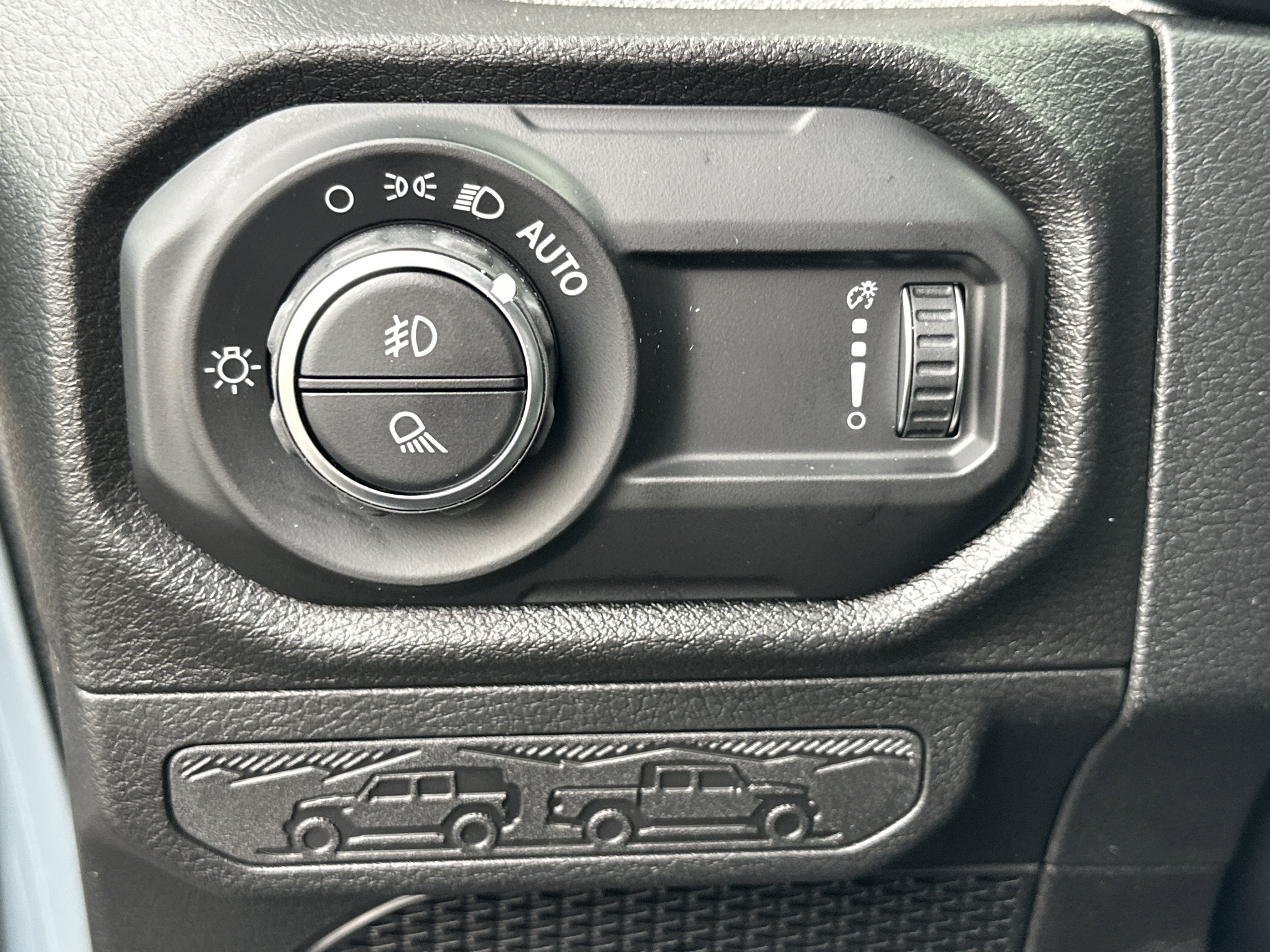 New 2026 Jeep Gladiator Willys image 11