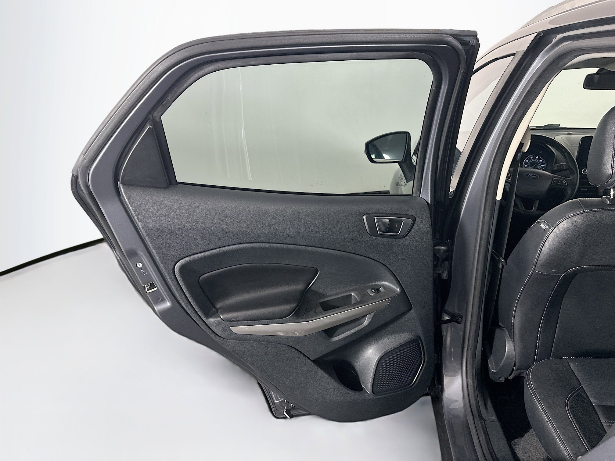 Used 2020 Ford EcoSport Titanium AWD/4WD image 26