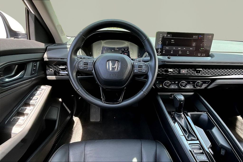 Used 2023 Honda Accord EX-L image 9