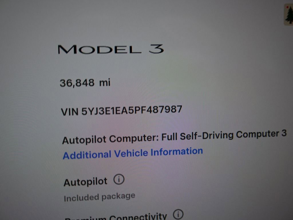 Used 2023 Tesla Model 3 Standard Range image 21