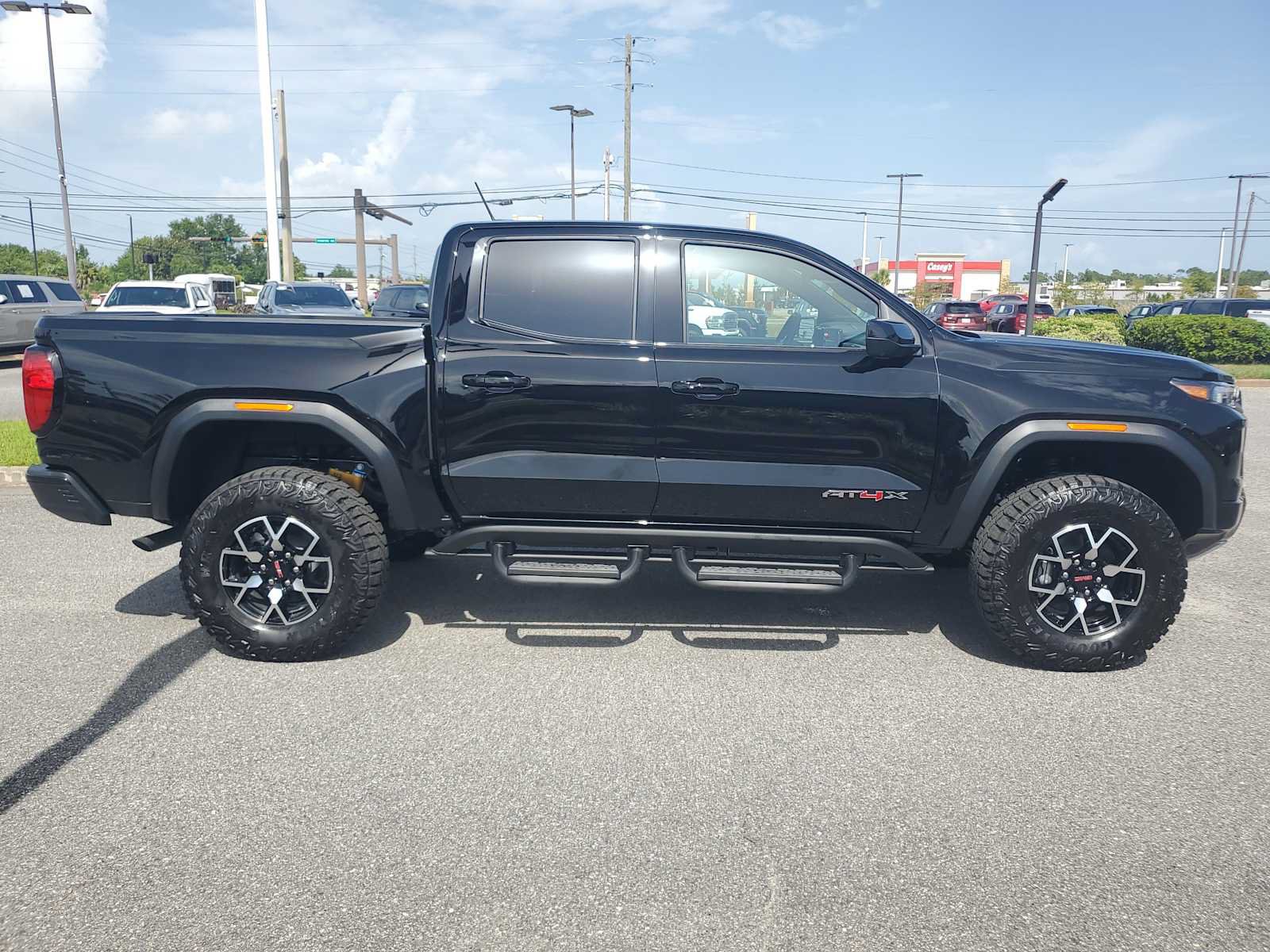 New 2026 GMC Canyon AT4X AWD/4WD image 9