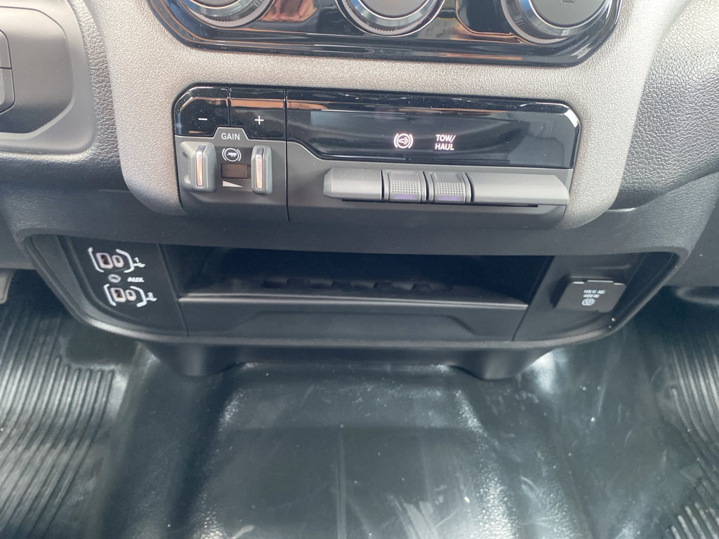 New 2026 RAM 3500 Tradesman w/ Chrome Appearance Group A AWD/4WD image 31