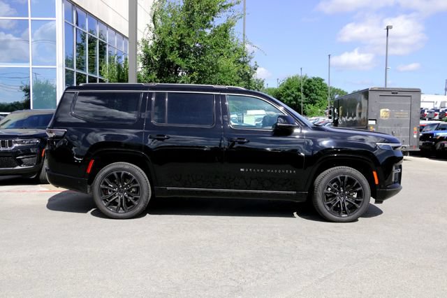New 2026 Jeep Grand Wagoneer Summit w/ Premium Group III AWD/4WD image 4