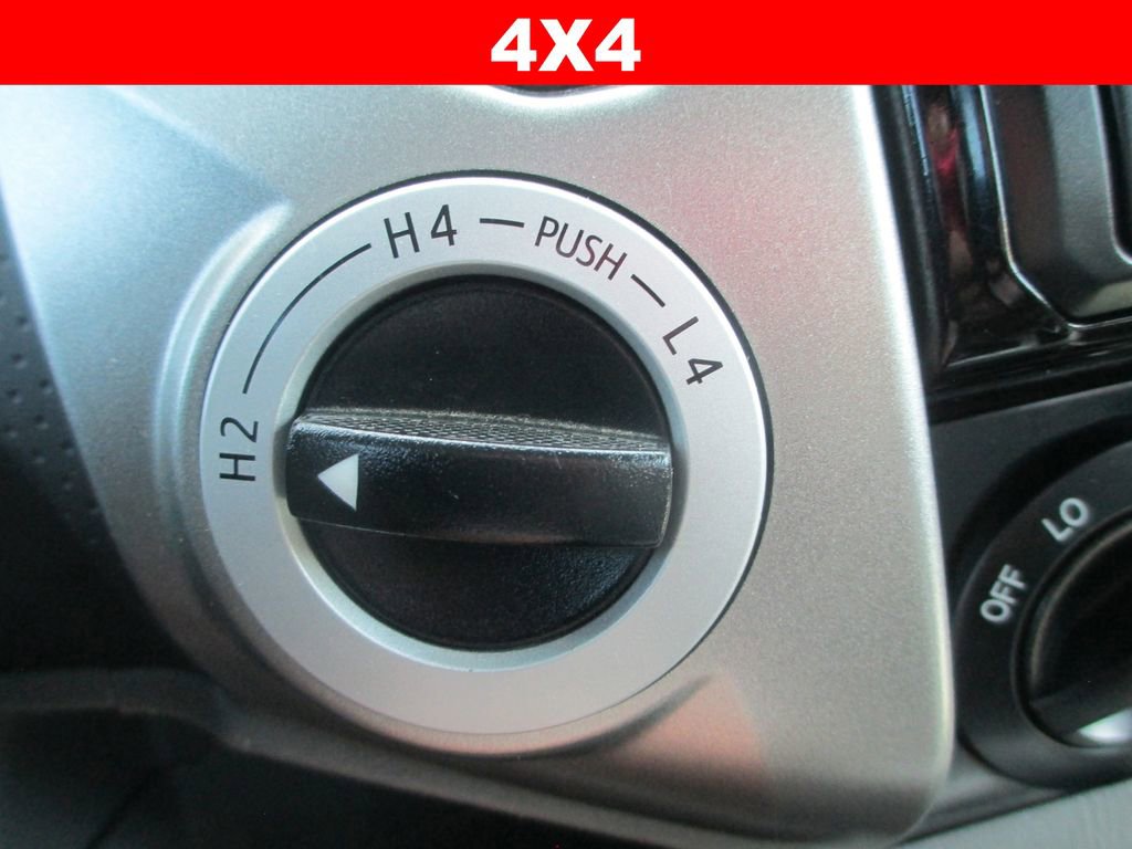 Used 2014 Toyota Tacoma 4x4 Double Cab w/ TRD Sport Package image 17