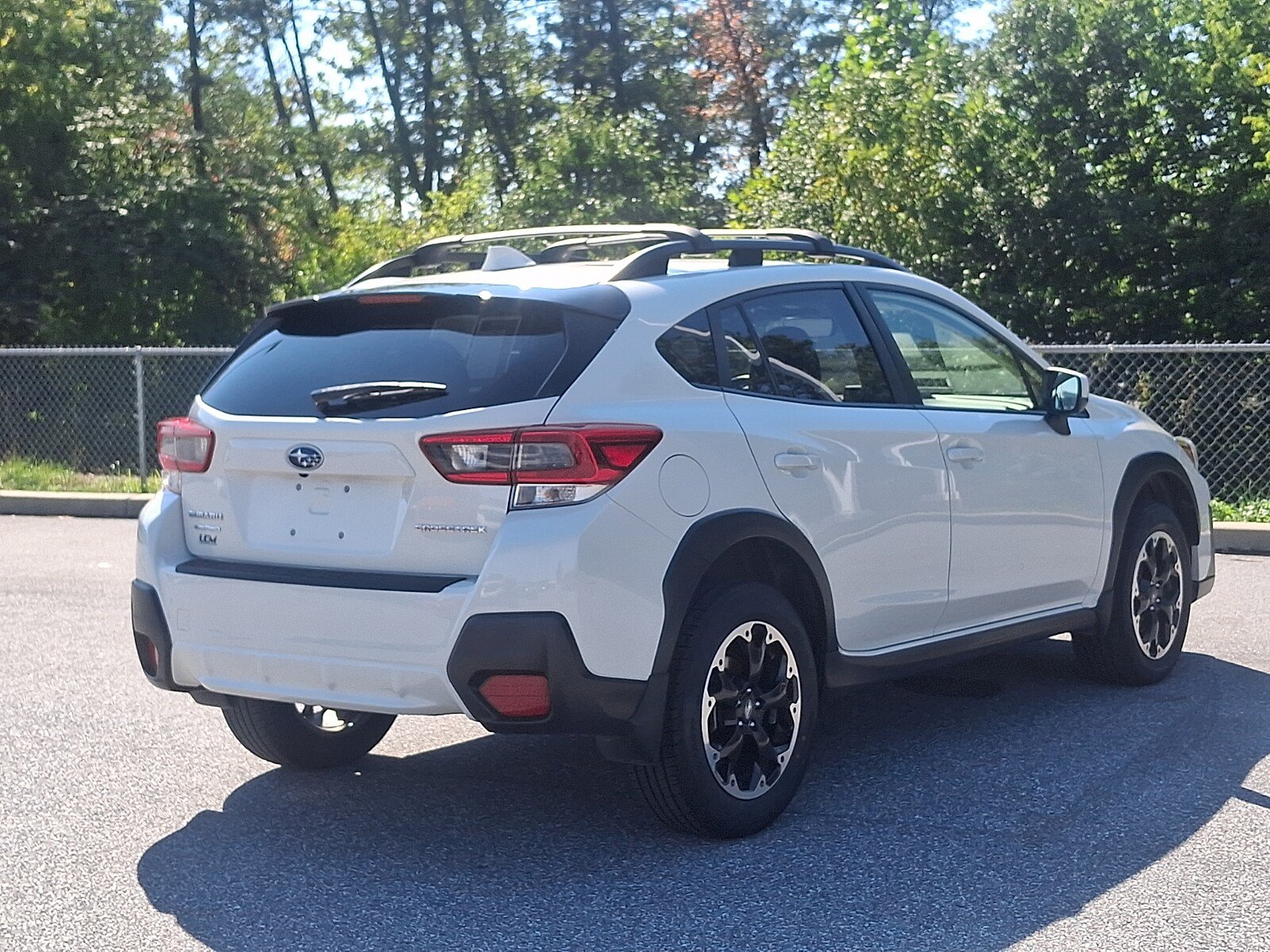 Used 2022 Subaru Crosstrek 2.0i Premium AWD/4WD image 4