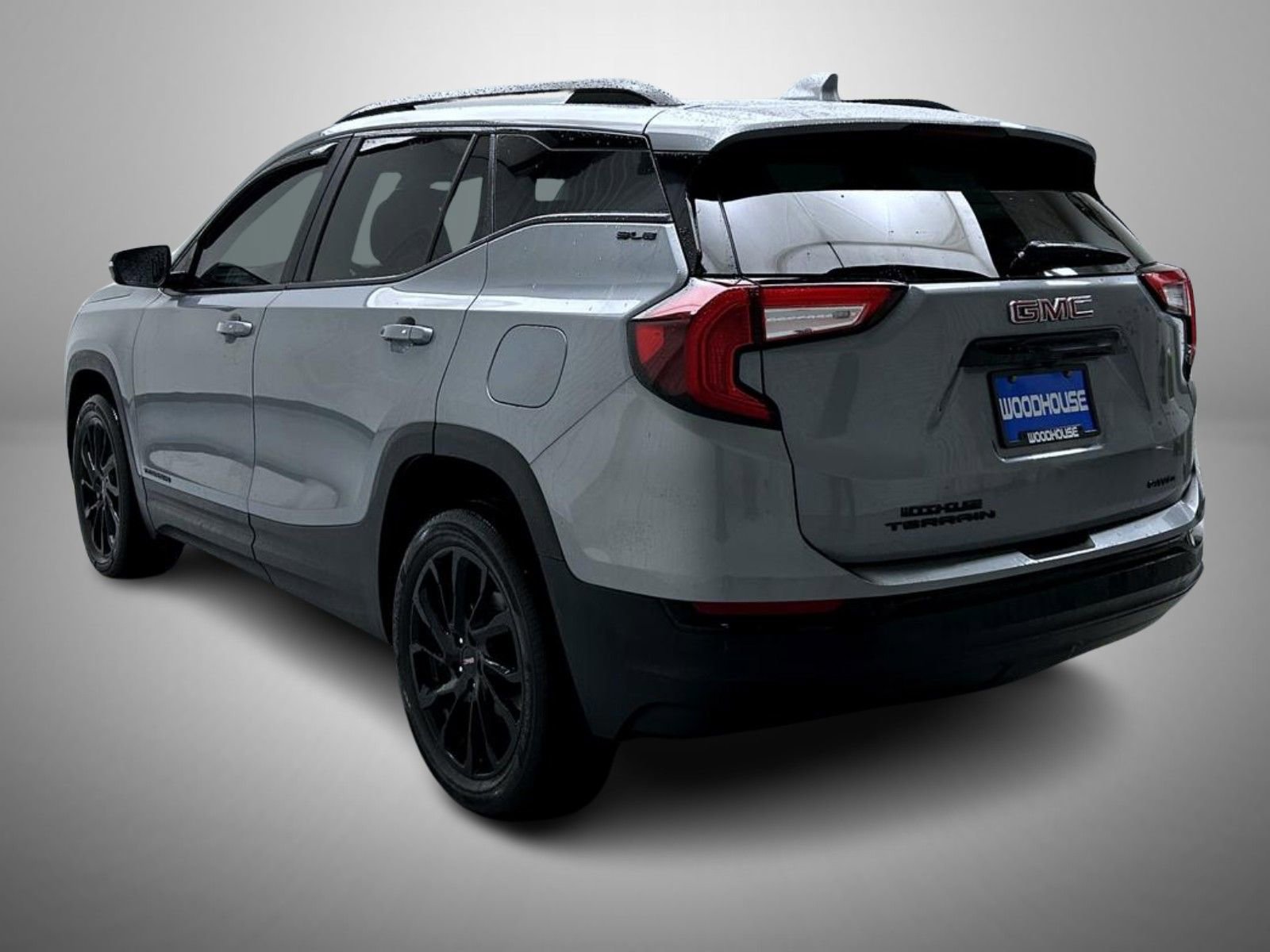 Used 2023 GMC Terrain SLE w/ Elevation Edition image 7