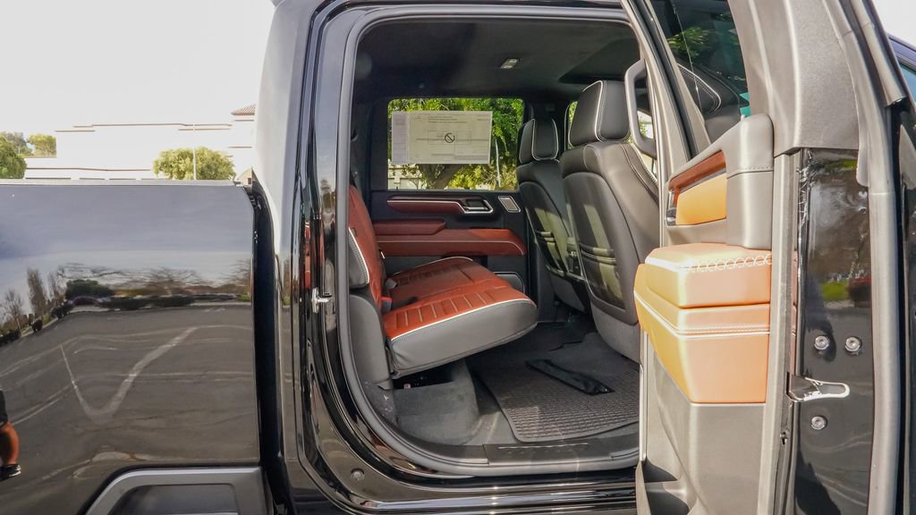 New 2026 GMC Sierra 3500 Denali Ultimate image 16