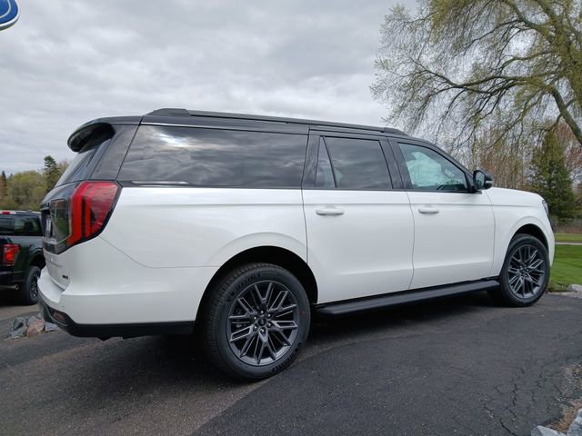 New 2026 Ford Expedition Max Platinum w/ Stealth Appearance Package AWD/4WD image 7