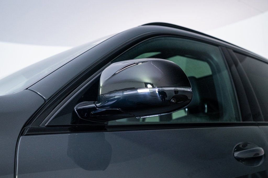 New 2026 BMW X5 M60i image 8