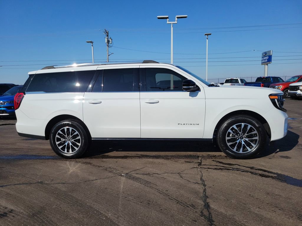 Certified 2025 Ford Expedition Max Platinum image 3