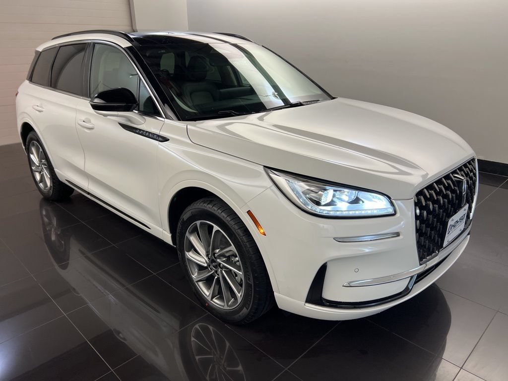 New 2025 Lincoln Corsair Grand Touring w/ Equipment Group 301A AWD/4WD image 1