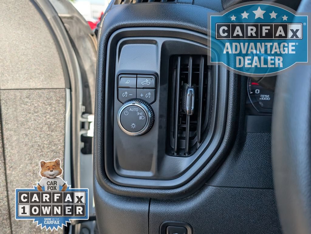 Used 2024 GMC Sierra 2500 Pro w/ Convenience Package RWD image 12