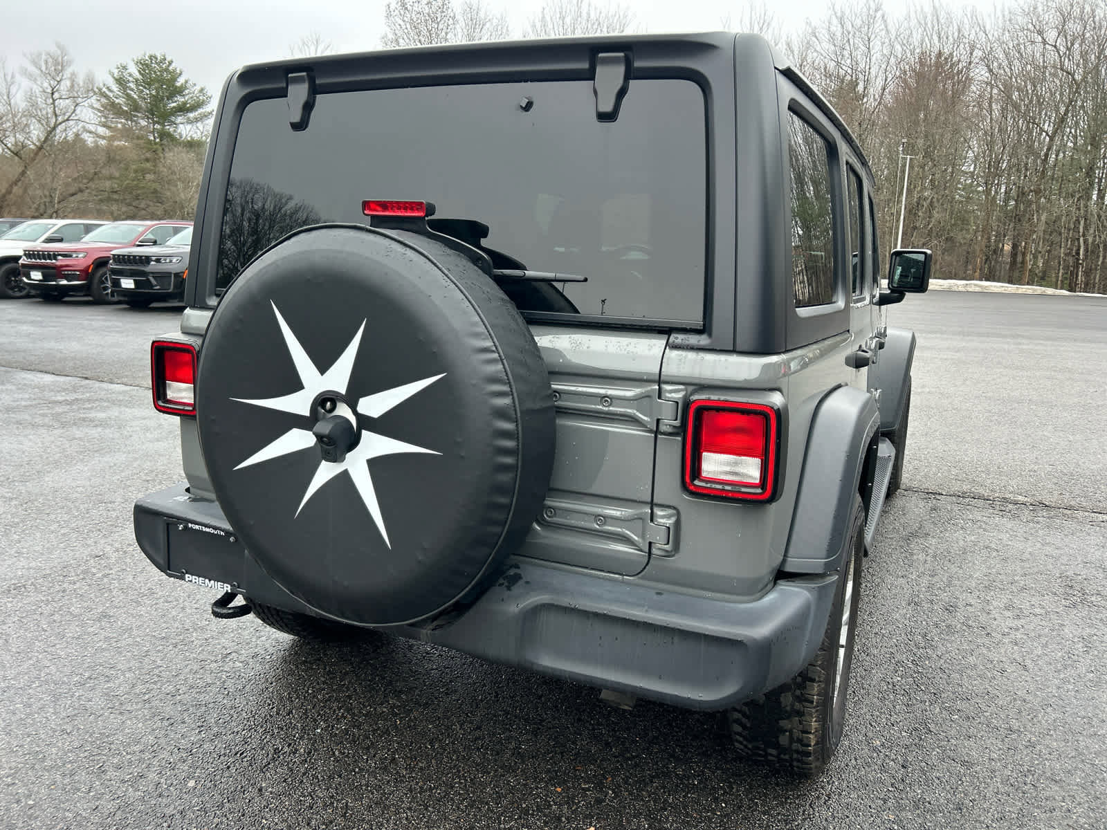 Used 2021 Jeep Wrangler Unlimited Sport image 7