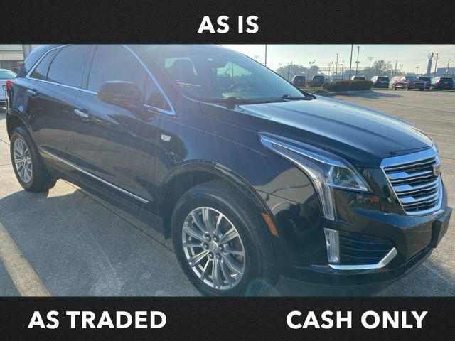 Used 2018 Cadillac XT5 Luxury w/ Driver Awareness Package image 3