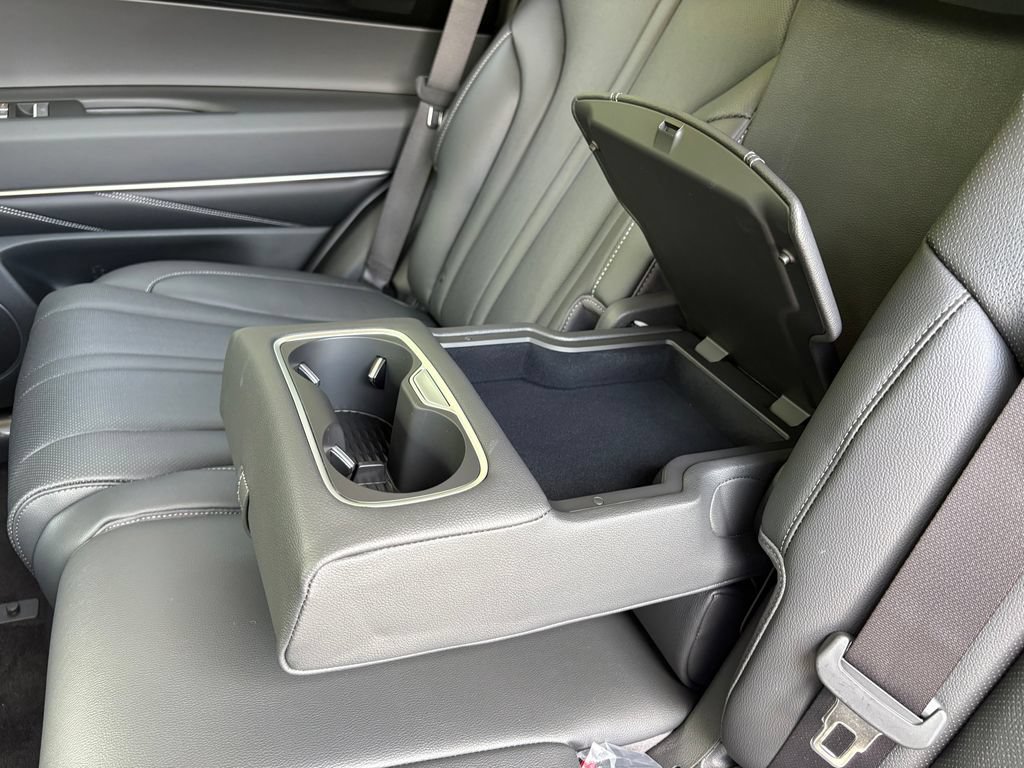 New 2027 Genesis GV80 2.5T AWD/4WD image 30