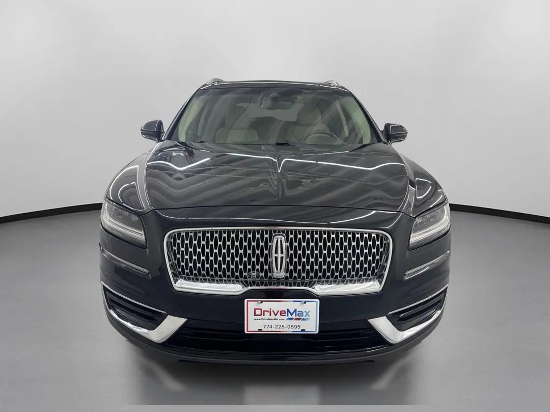 Used 2019 Lincoln Nautilus Reserve w/ Driver Assistance Package image 2