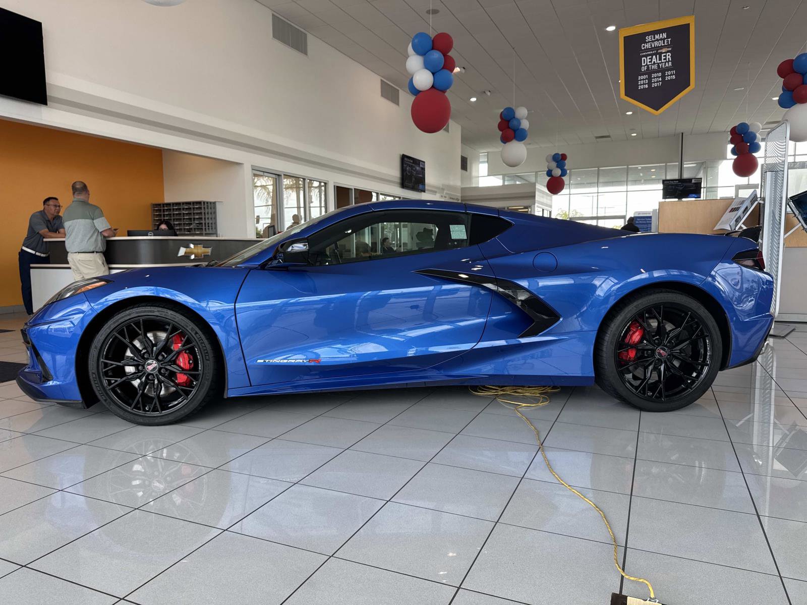 Used 2023 Chevrolet Corvette Stingray Preferred Cpe w/ Z51 Performance Package RWD image 6