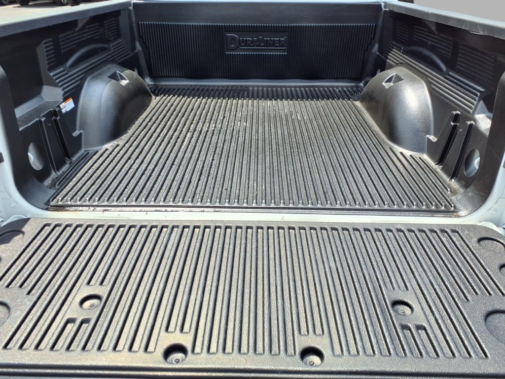 Used 2025 RAM 1500 Big Horn AWD/4WD image 23