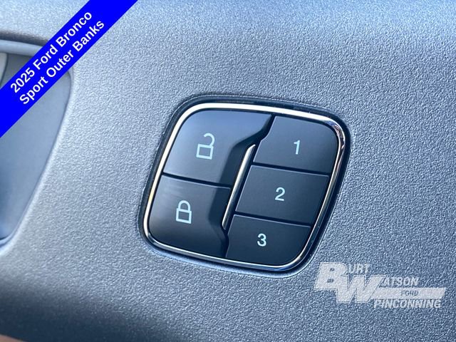 New 2025 Ford Bronco Sport Outer Banks w/ Outer Banks Tech Package+ image 32