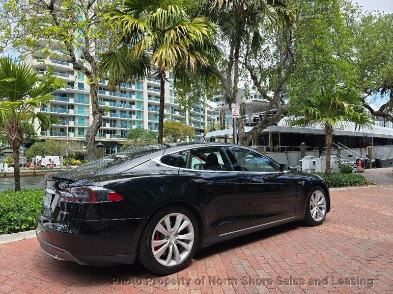 Used 2015 Tesla Model S P90D image 14