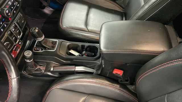 Used 2020 Jeep Wrangler Unlimited Rubicon AWD/4WD image 18