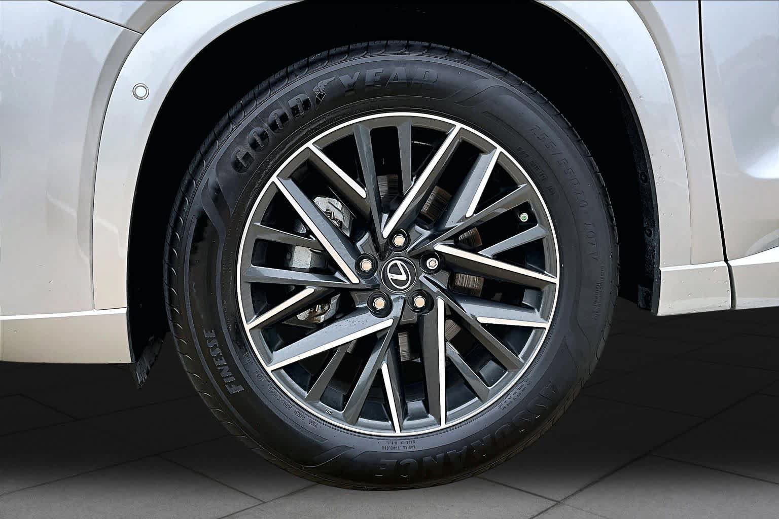Certified 2025 Lexus TX 350 AWD w/ Technology Package image 11