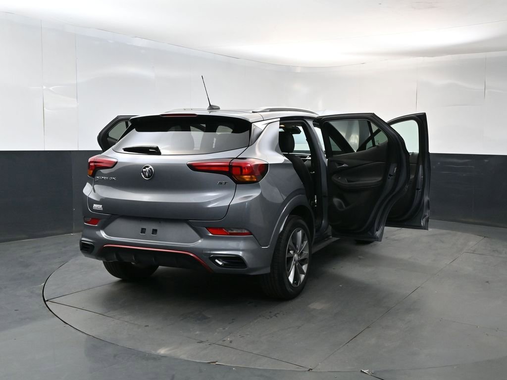 Used 2022 Buick Encore GX Preferred w/ Sport Touring Package AWD/4WD image 29