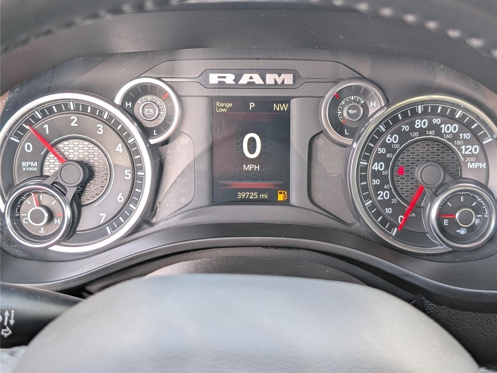 Used 2023 RAM 1500 Big Horn AWD/4WD image 31