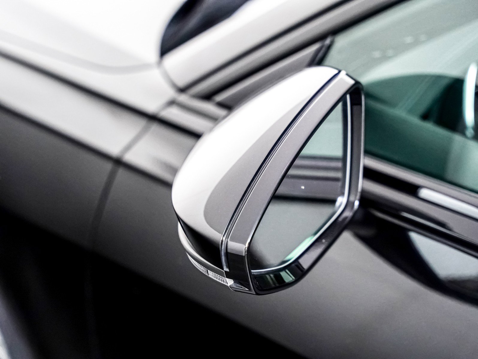 Used 2023 Audi A6 2.0T Premium w/ Convenience Package AWD/4WD image 24