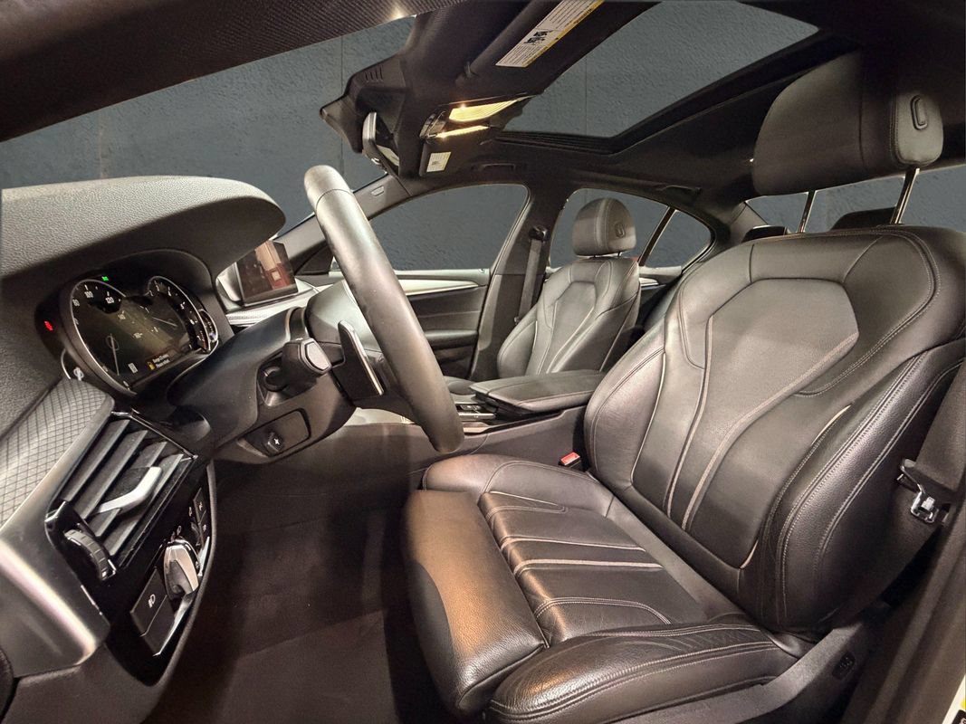 Used 2019 BMW 540i xDrive w/ M Sport Package AWD/4WD image 22