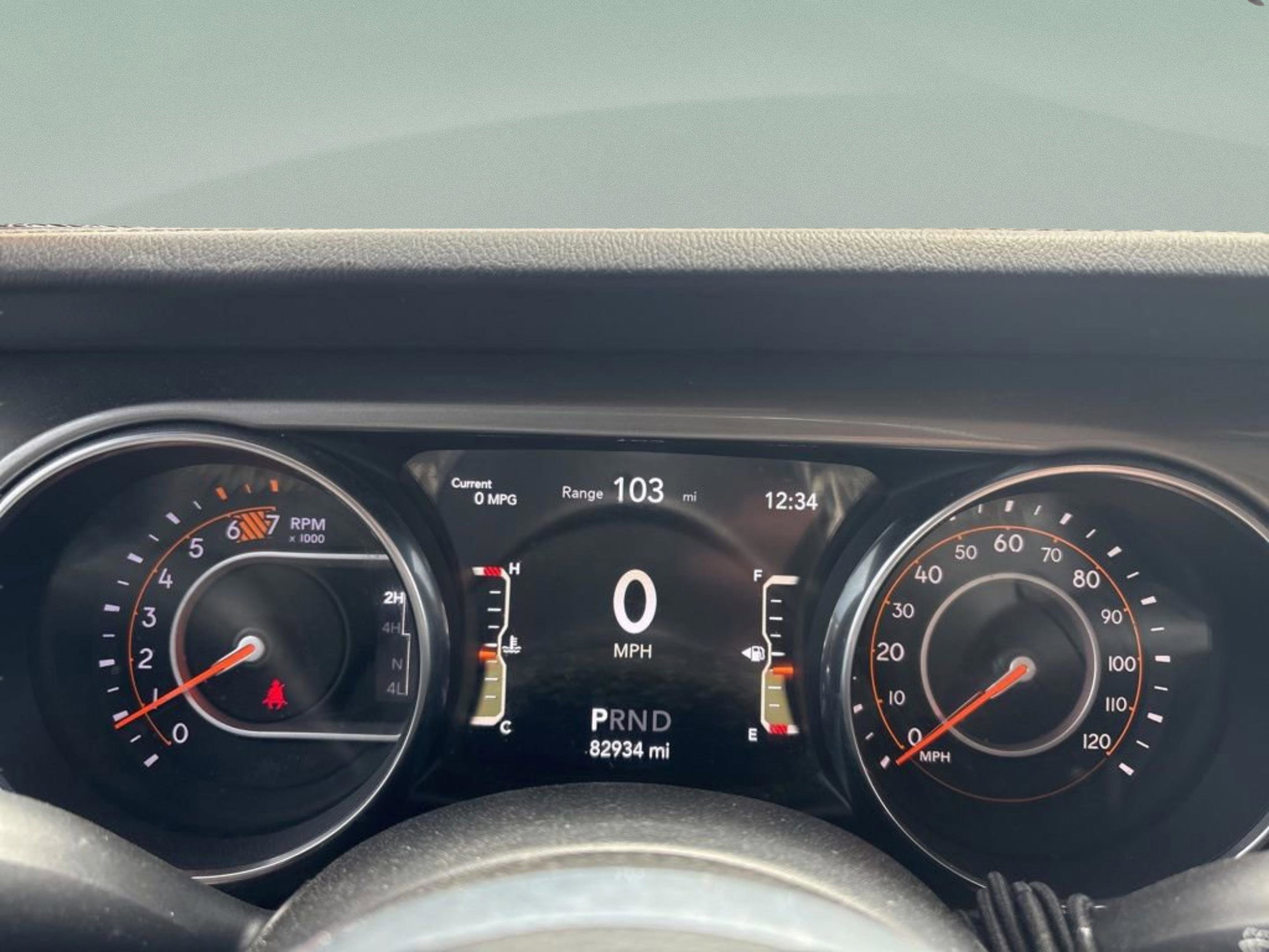 Used 2019 Jeep Wrangler Unlimited Sahara image 16