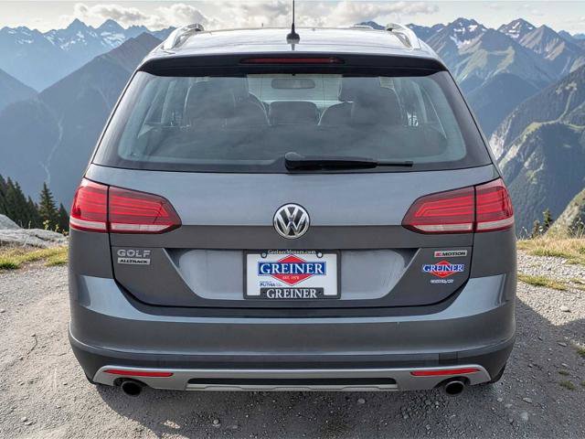 Used 2019 Volkswagen Golf Alltrack S image 5